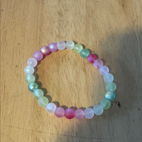 Stone Bead Bracelet Handcrafted - Picture 13 of 15